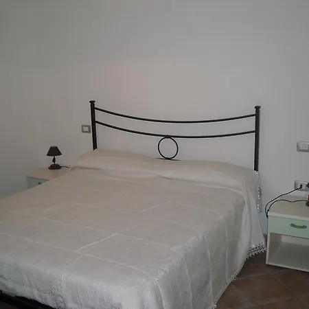 Sas Enas Bed & Breakfast